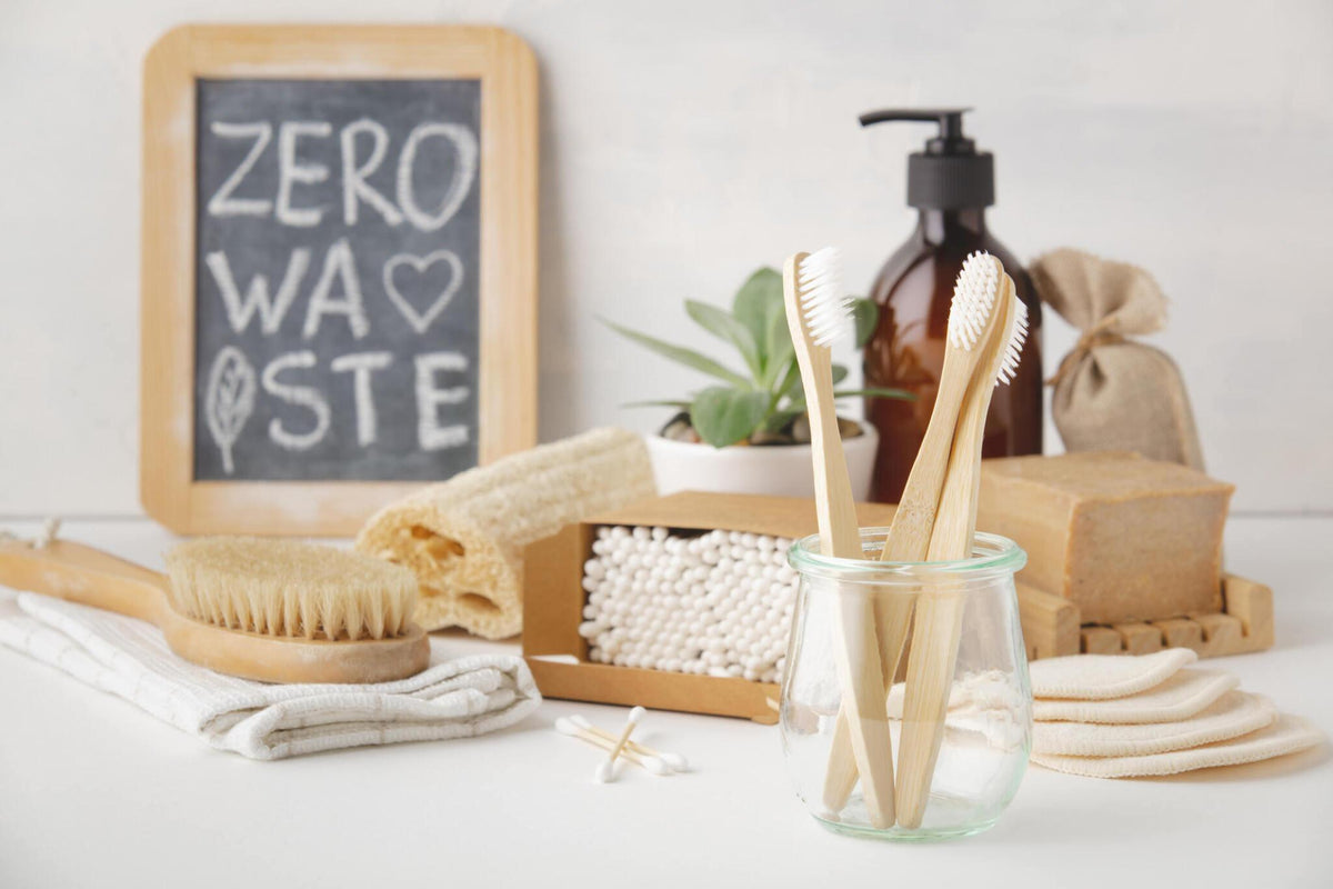 Toothpaste Tablets vs Traditional Toothpaste – ruut Goods